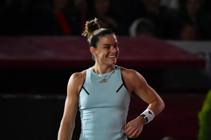 Maria Sakkari smiling on court