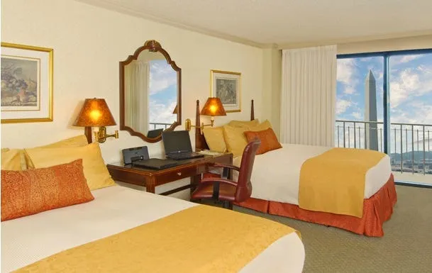 fantasy the lenfant plaza hotel in washington dc looks quite elegant