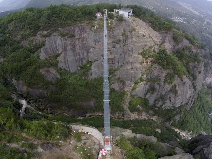 glass20bridge20shiniuzhai20national20park204