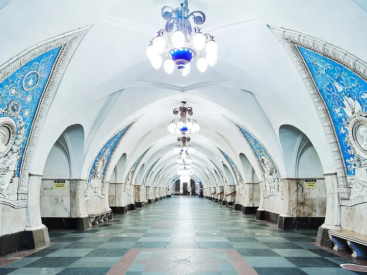 they were designed as communist propaganda the brightly lit environments causing people to look up at the light of the station metaphorically looking up to stalin above ground stalin had constructed an idea of himself as god