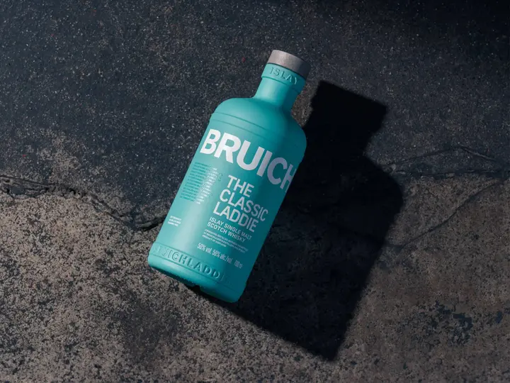 Bruichladdich The Classic Laddie bottle close-up
