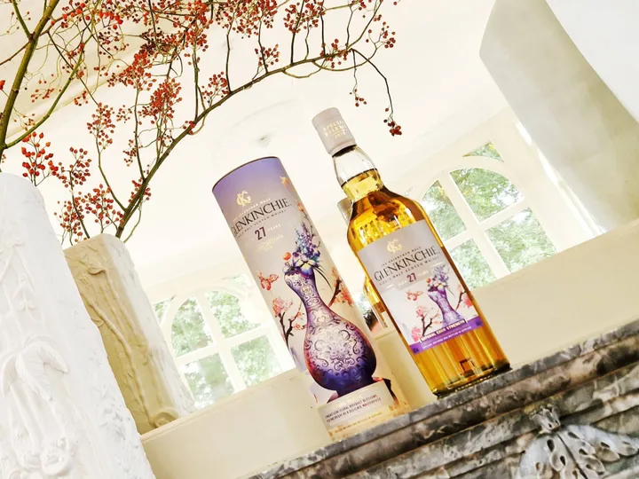 Glenkinchie 27 Year Old The Floral Treasure bottle and packaging