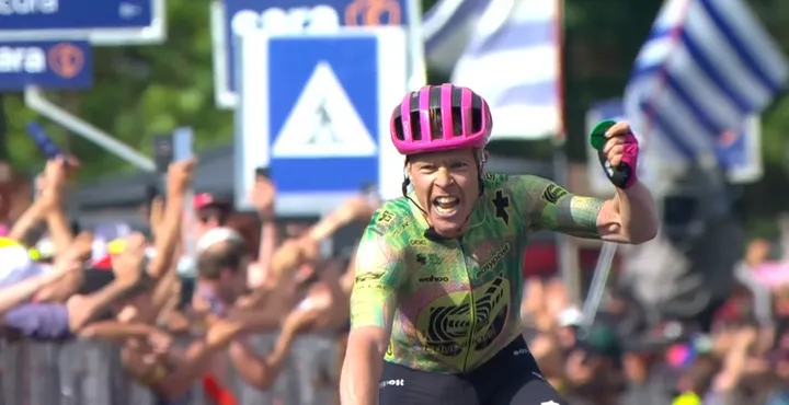 Michael Valgren wint etappe 17 Giro d'Italia 2026