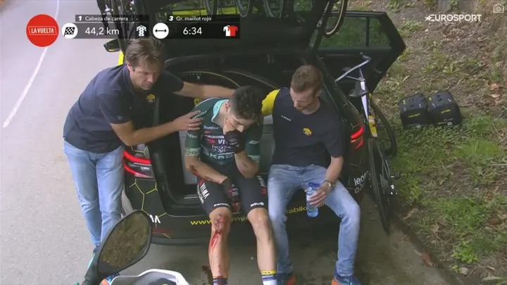 Wout van Aert moet de Vuelta a España 2024 verlaten met een knieblessure