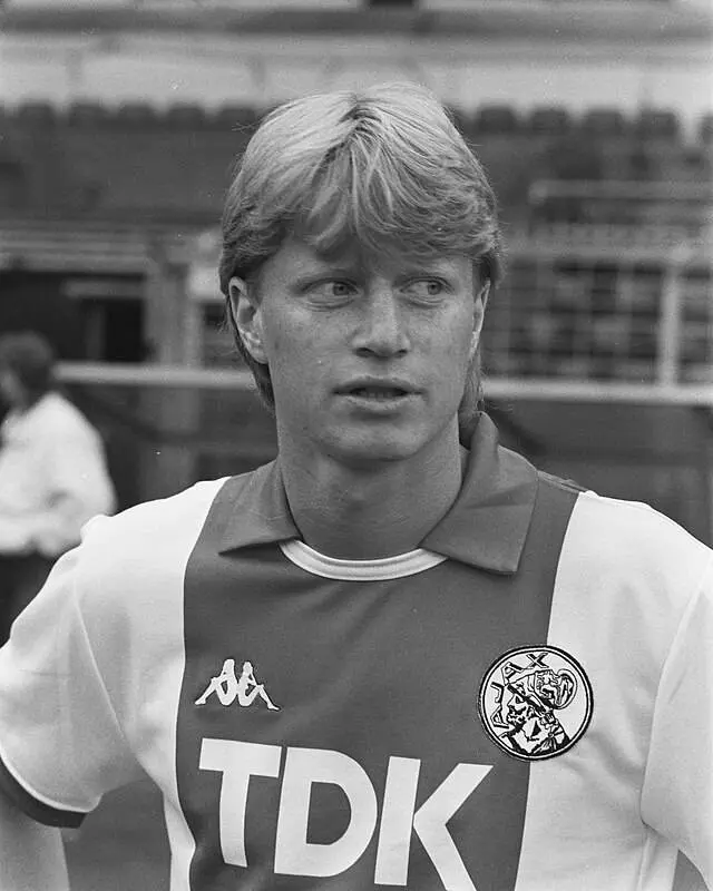 Stefan Petterson als speler van Ajax.&nbsp;Foto: Nationaal Archief, Den Haag, Rijksfotoarchief, Anefo, CC0, via Wikimedia Commons.