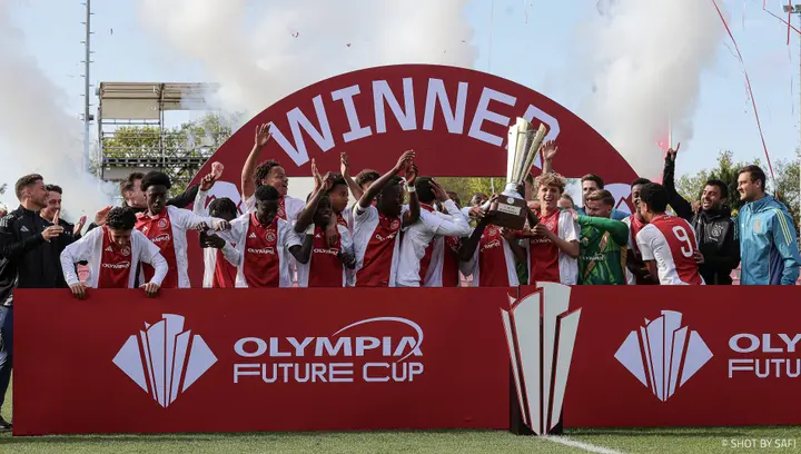 ajax o17 future cup prijsuitreiking 2025