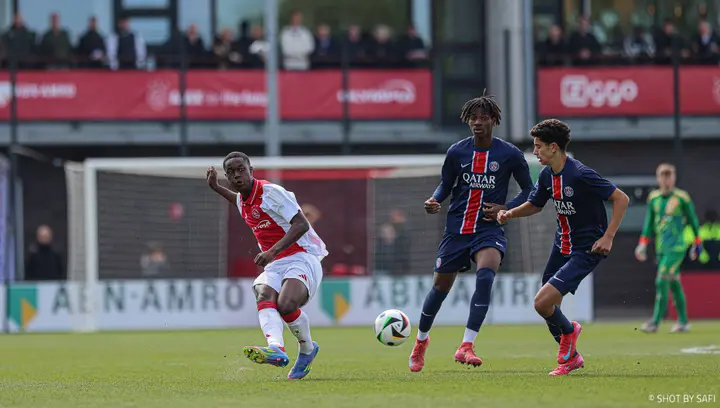 kennynho kasanwirjo ajax o17 future cup