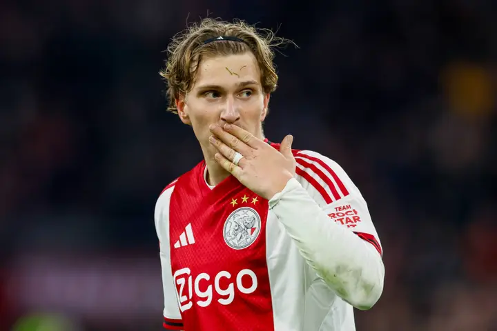 Ajax Showtime Mika Godts