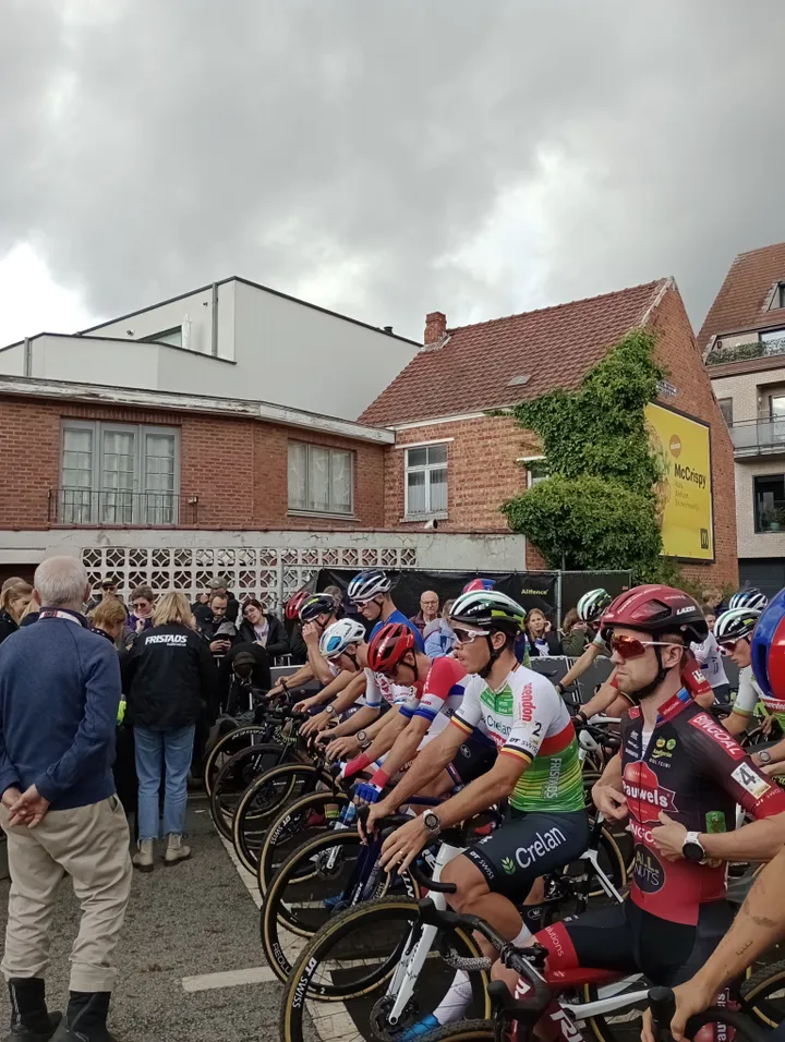 Van der Haar started in Overijse from the first starting row