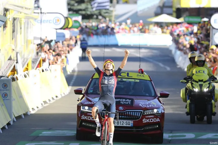 Pidcock claims his first stage win on Alpe d'Huez