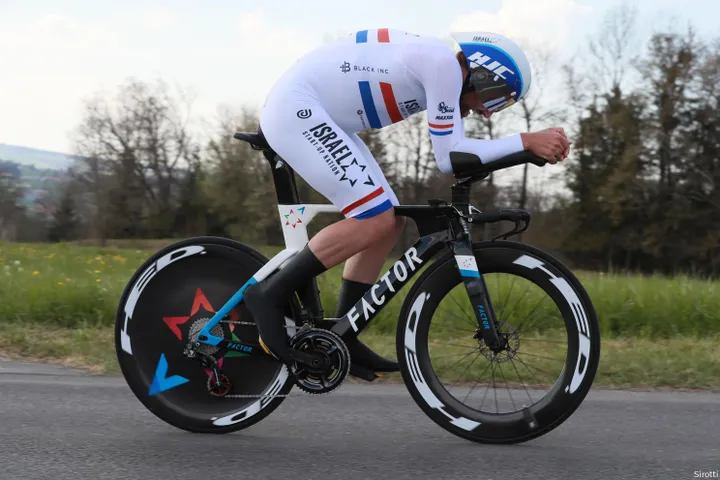 Alex Dowsett as British time trail champion