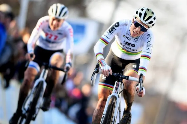 Cant in the rainbow jersey, which she wore for three years.