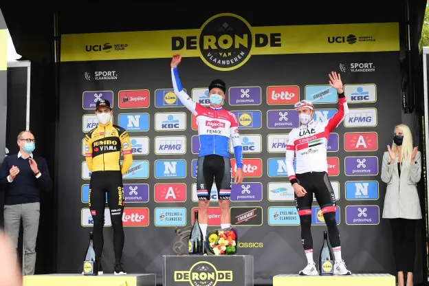 Van Aert was narrowly beaten by Van der Poel in the 2020 Tour of Flanders