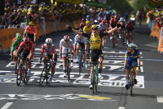 Sirotti Ewan Van Aert Viviani