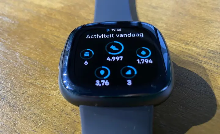 09102022 fitbit sense review 03