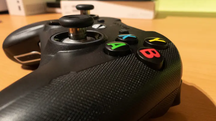 nacon revolution x pro controller review 3f1634688387