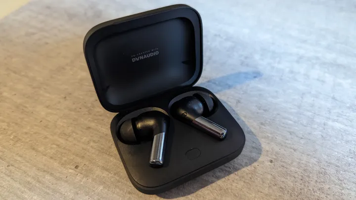 oneplus buds pro 2 reviewf1680192725