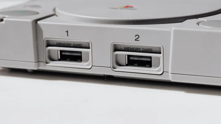 playstation 1 memory card slotf1680101523