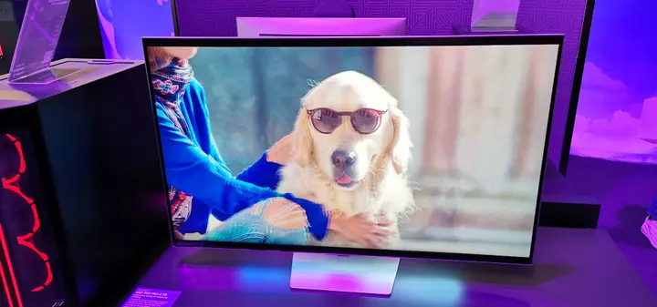 Samsung Odyssey 3D monitor op Gamescom 2024