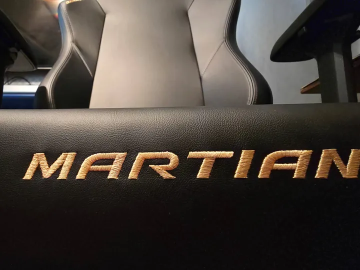 Martian voorkant