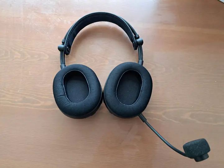 Inzone H9 II met microfoon