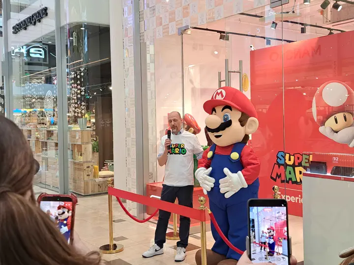 Mario Experience opening