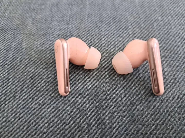 Soundcore Liberty 5 facing