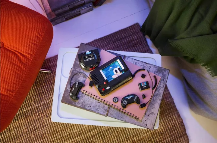 SEGA® Mega Drive™ console