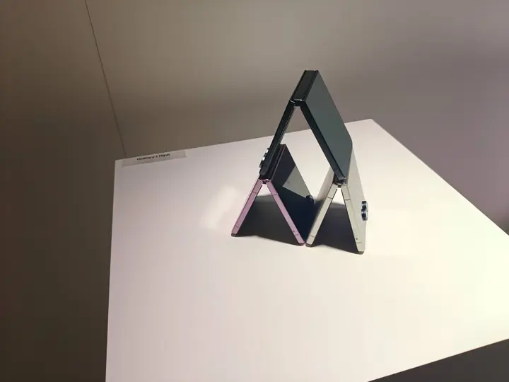1000017748