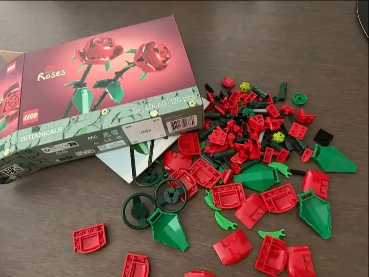 lego roses4